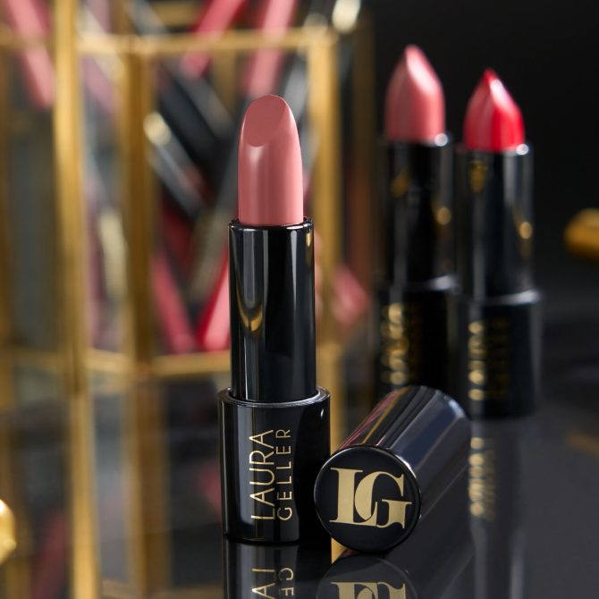 Modern Classic Cream Lipstick - Image 2